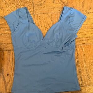 Amazon Essentials Women's Short Sleeve Tee - Blue